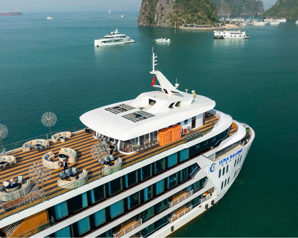 Luna Halong Cruise Announces Low-Season Schedule Adjustments to Enhance Guest Experience